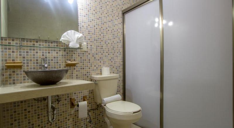 Koox City Garden Hotel Плая дел Кармен Екстериор снимка