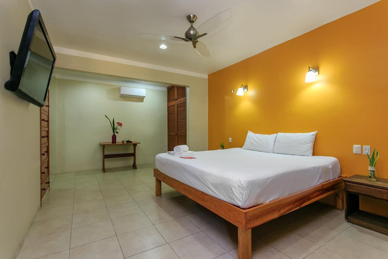 Koox City Garden Hotel Плая дел Кармен Екстериор снимка
