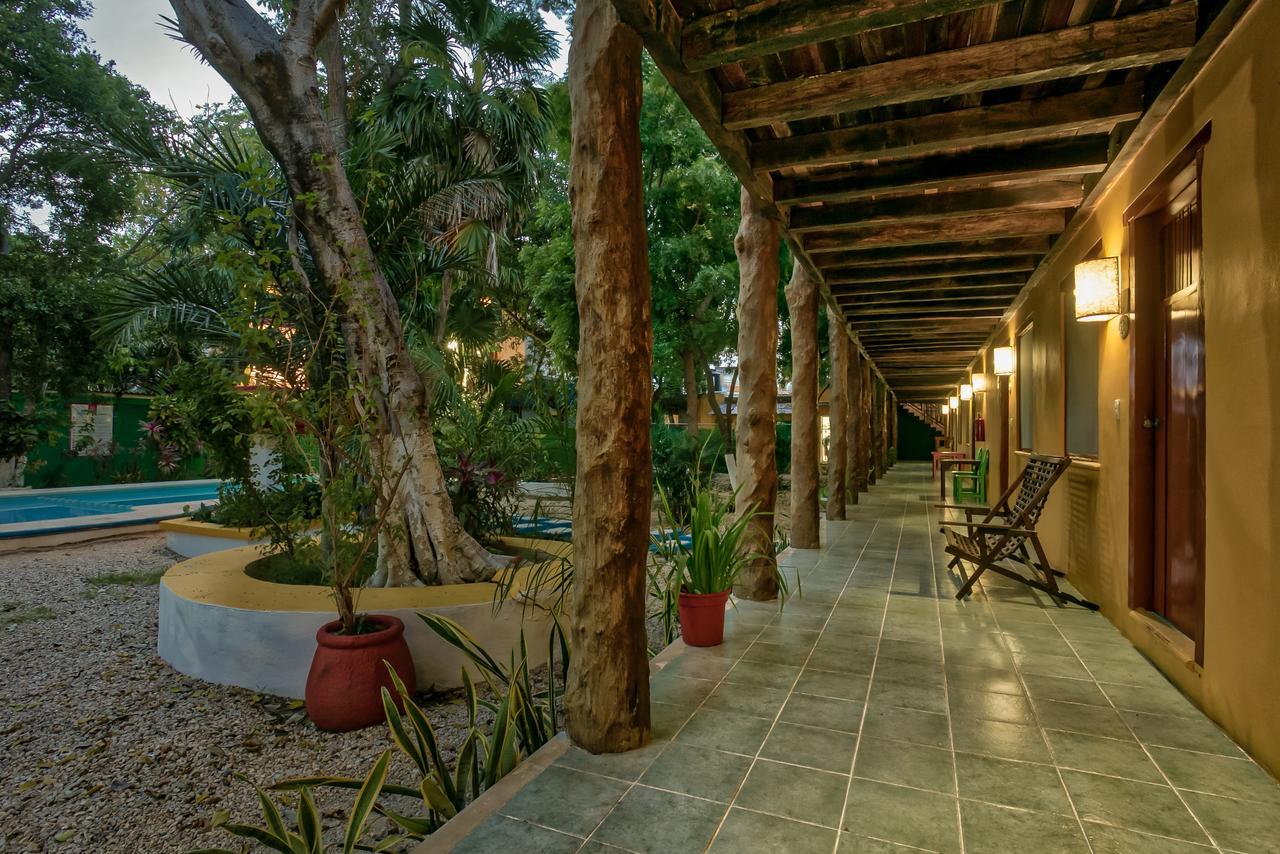 Koox City Garden Hotel Плая дел Кармен Екстериор снимка